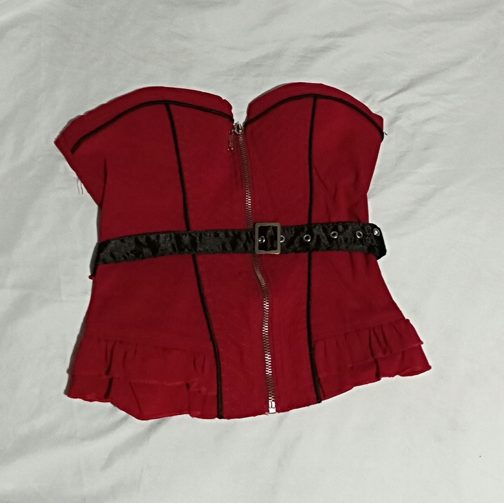 Small corset like top